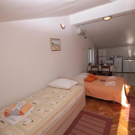 Apartmani Damir Livajic Omiš Екстериор снимка