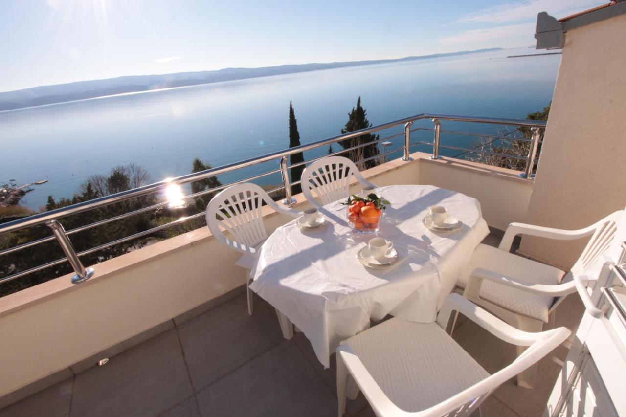 Apartmani Damir Livajic Omiš Екстериор снимка